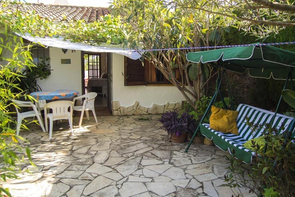 Villa Casita Blanca Con Fibra Optica Y Piscina Cominutaria à Tossa de Mar Extérieur photo