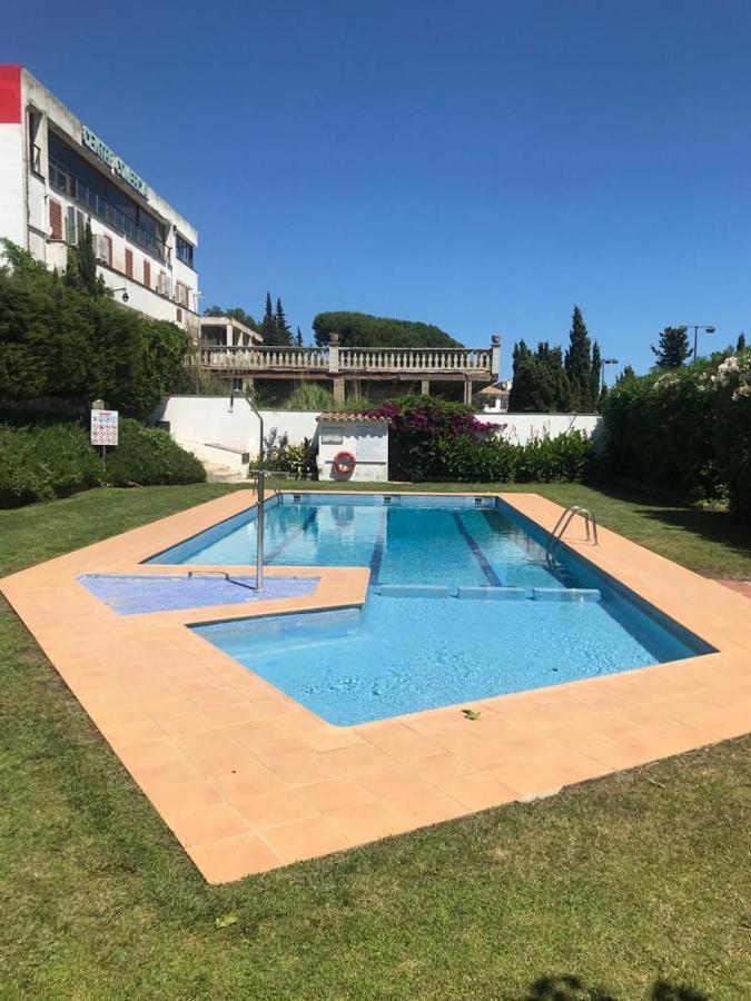 Villa Casita Blanca Con Fibra Optica Y Piscina Cominutaria à Tossa de Mar Extérieur photo
